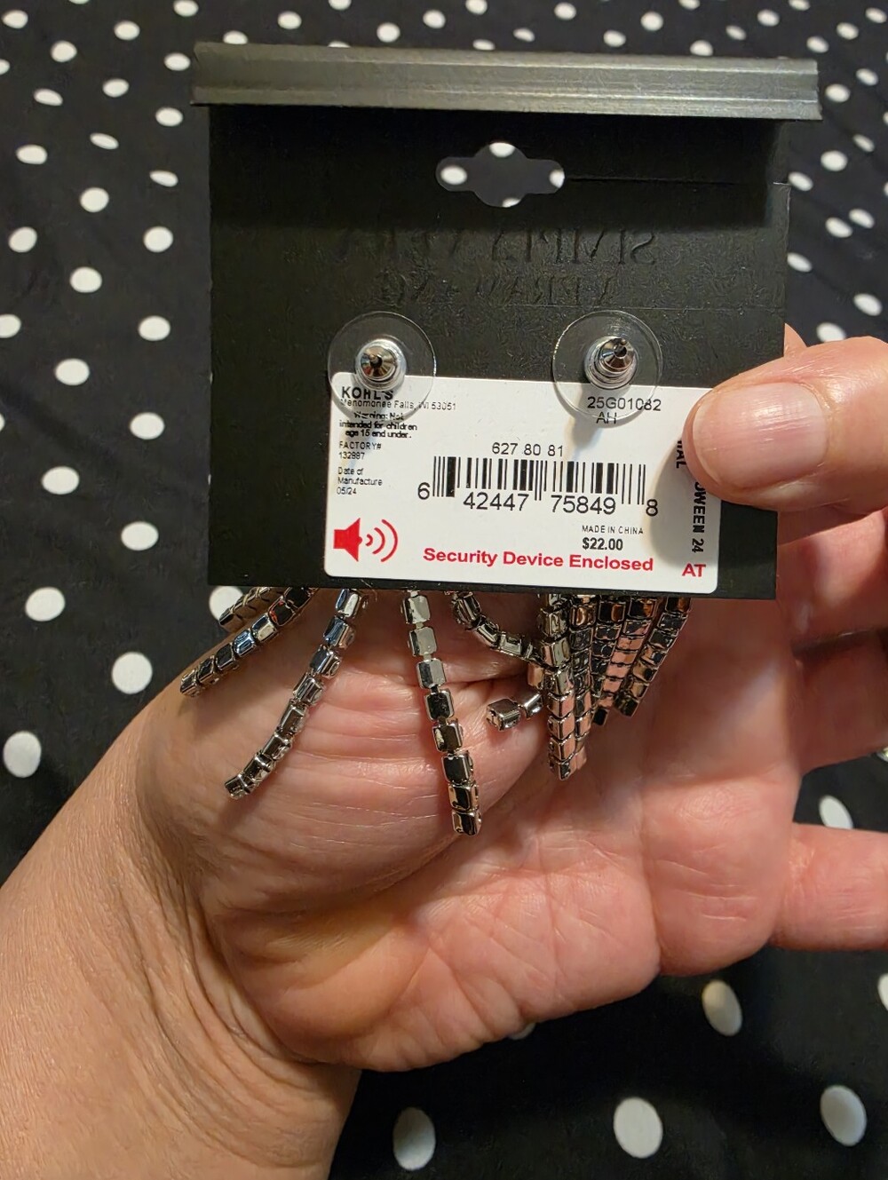 Simply Vera Wang Rhinestone Ghost Set - Picture 2 of 3